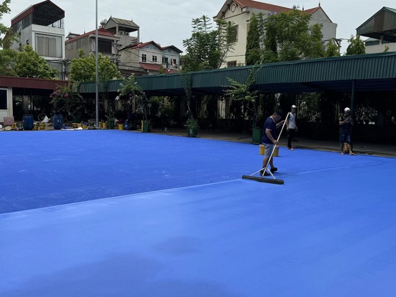  Chất lượng và số lớp sơn cũng ảnh hưởng trực tiếp đến báo giá sơn sơn pickleball