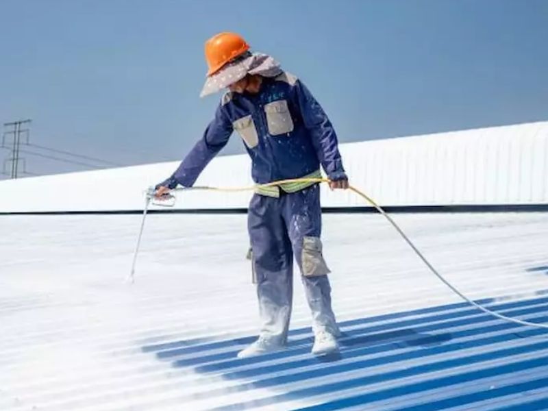  Nhân công thi công sơn chống nóng tường nhà