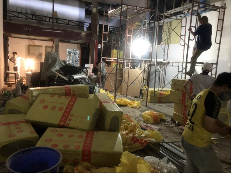  Khảo sát tổng thể và đánh giá đúng tình trạng giúp xử lý cách âm quán bar hiệu quả