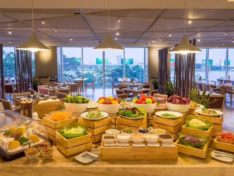  Chủ đầu tư nên cải tạo hệ thống ánh sáng cho nhà hàng buffet để thực khách có trải nghiệm tốt nhất
