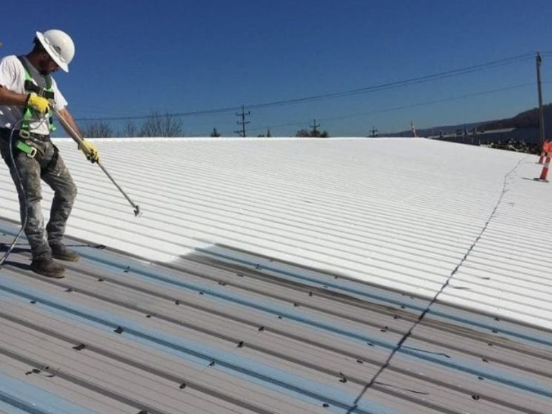  Thi công sơn chống nóng có thể giảm từ 10 – 20 độ C nếu xử dụng sơn tốt, đảm bảo chất lượng