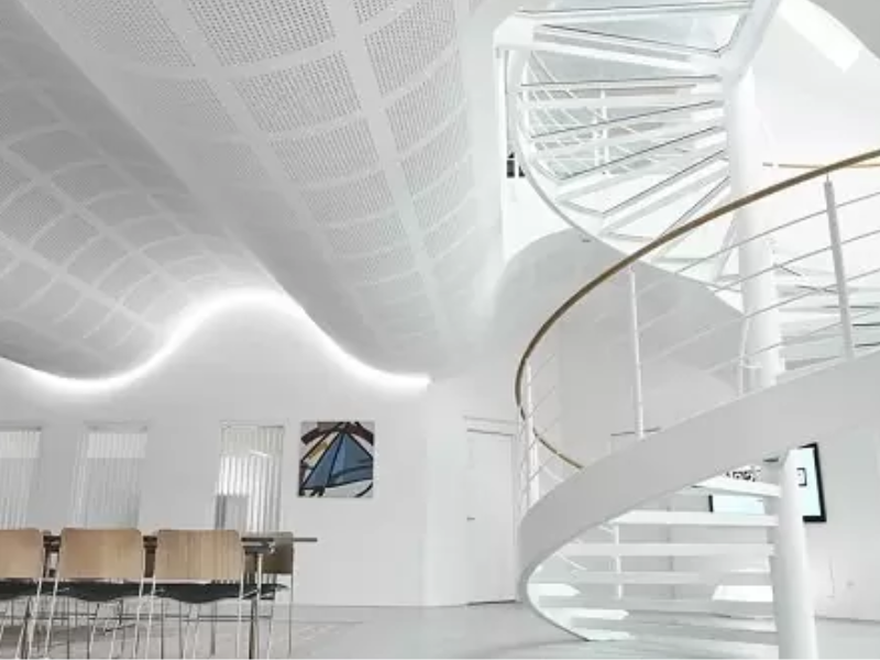  Sử dụng vật liệu giá rẻ, kém chất lượng đồng nghĩa cách âm gần như không đạt yêu cầu