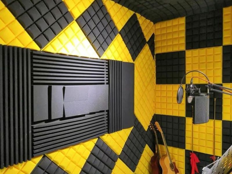  Mút âm – vật liệu tiêu âm phòng thu hiệu quả đến 80%