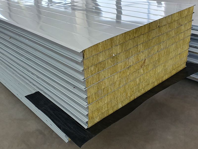  Tấm panel Rockwool có khả năng cách nhiệt, chống cháy vượt trội