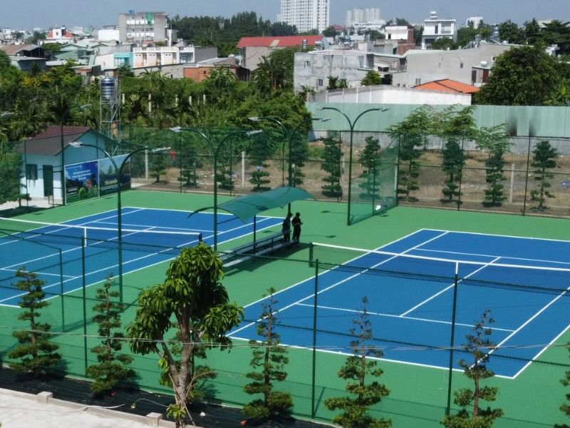  Liên hệ với đơn vị thi công có nhiều kinh nghiệm để đảm bảo chất lượng sân pickleball đạt chuẩn 
