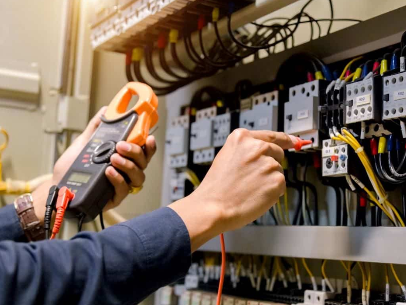  Thay thế hệ thống điện nếu có xấu hiệu xuống cấp, không còn đáp ứng nhu cầu sử dụng 