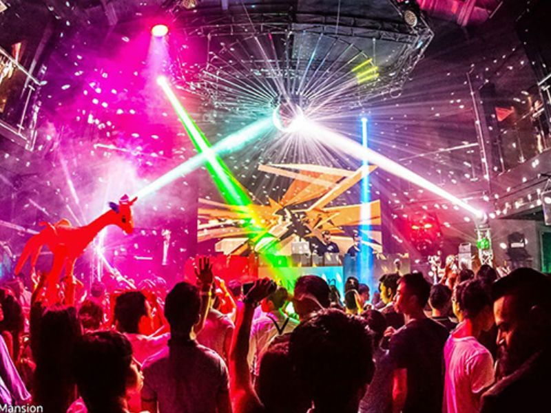  Alo Nhà Xinh – đơn vị thi công cách âm vũ trường HCM chuyên nghiệp