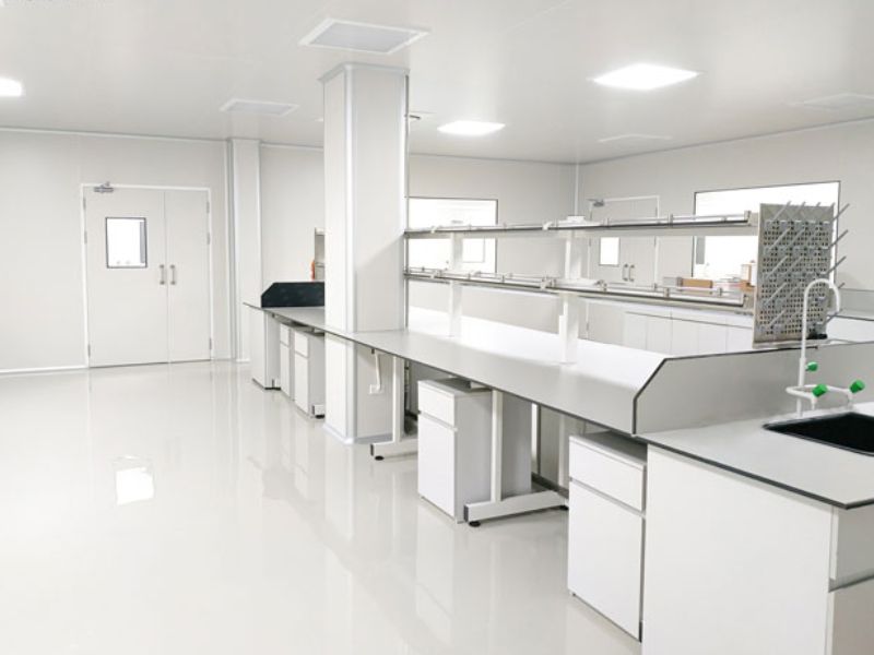  Alo Nhà Xinh – đơn vị thi công phòng sạch phòng lab bằng panel chuyên nghiệp