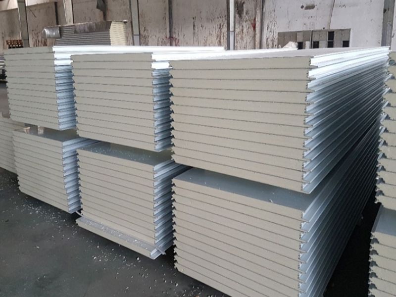   Tấm panel EPS – vật liệu nhẹ xây dựng nhà phố nổi bật với trọng lượng nhẹ, cách nhiệt tốt