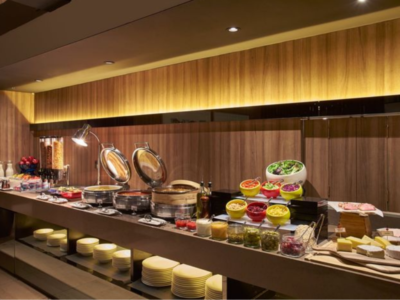  Mẫu quầy line buffet mở tối giản, mang trải nghiệm gần hơn đến khách hàng
