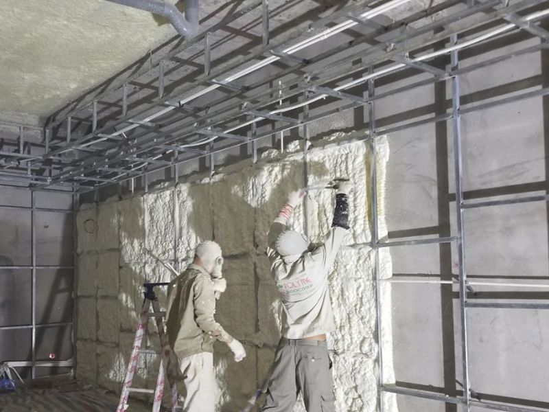   Lựa chọn vật liệu phù hợp khi thi công cách âm quán bar