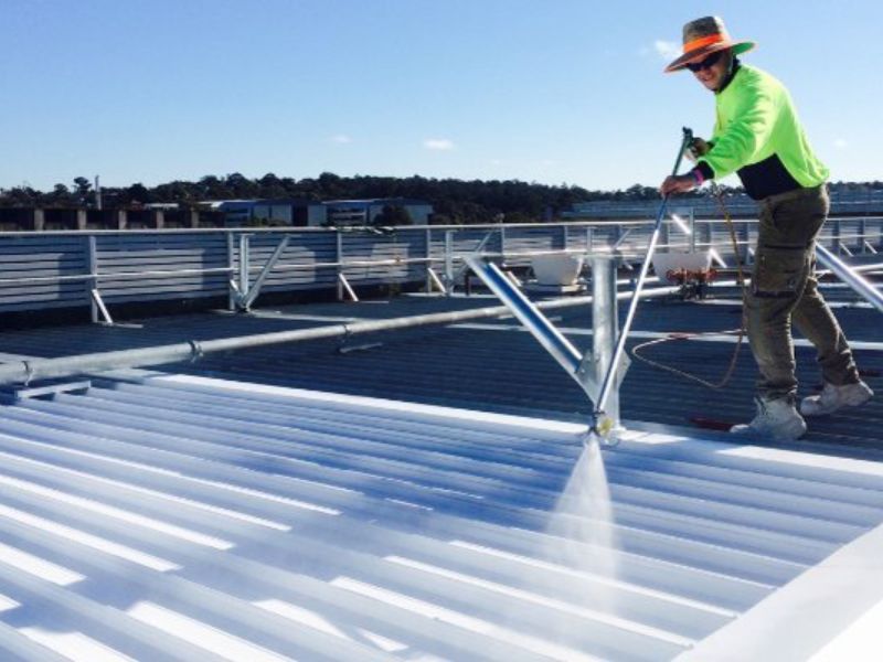  Cần bảo dưỡng định kỳ để lớp sơn chống rỉ sét giữ độ bền theo thời gian