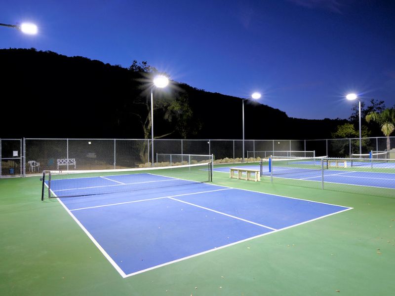  Thiết kế hệ thống đèn LED cho sân pickleball hiệu quả