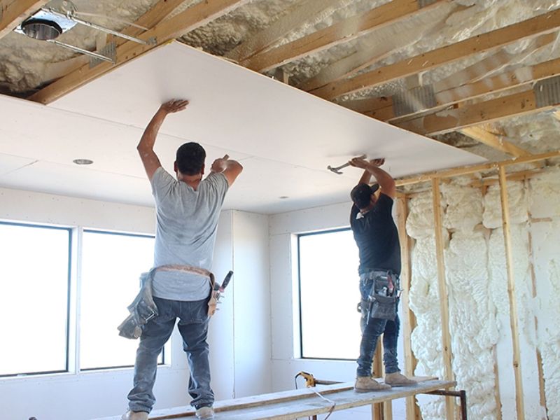  Thi công trần đạt hiệu quả cách âm cao