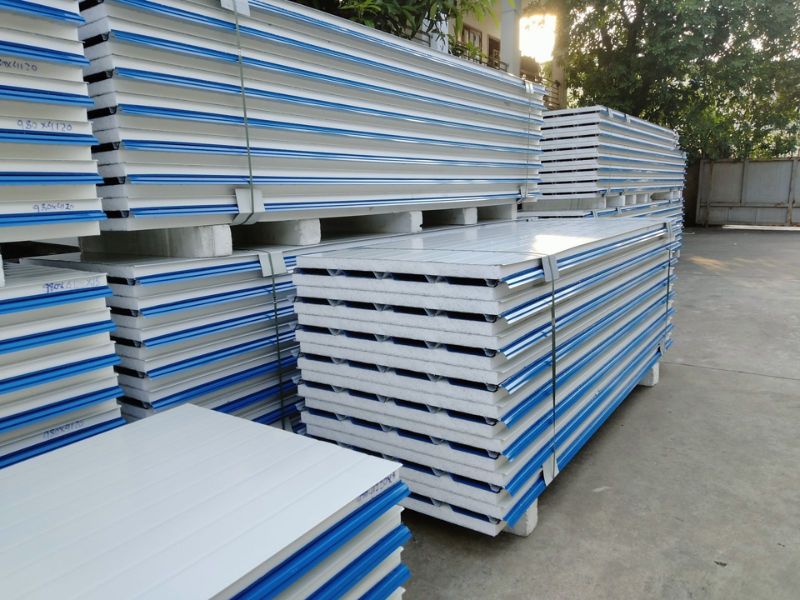  Thi công mái panel sân thượng nhanh chóng, hiệu quả