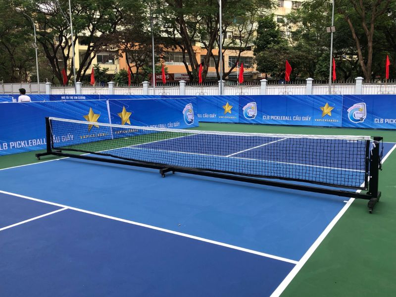  Lưới sân Pickleball chuẩn quốc tế là đường ranh giới chia đôi sân