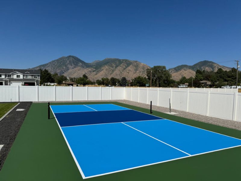  Sân Pickleball hiện đại cần thoát nước nhanh, chống nóng và chống trượt hiệu quả