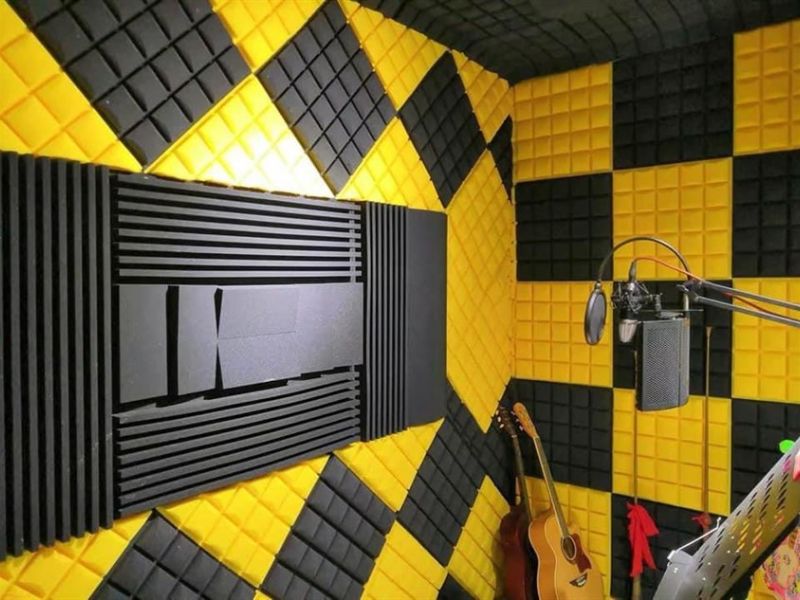  Sử dụng mút xốp thi công cách âm tường