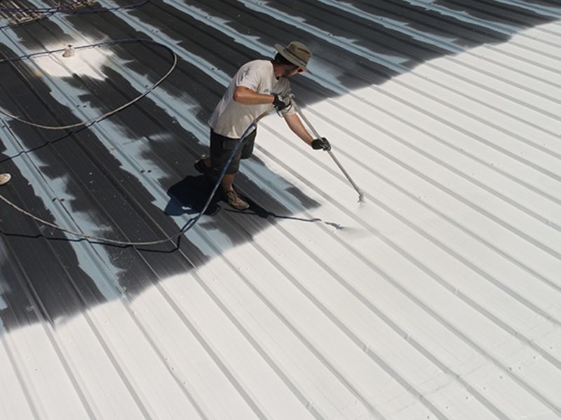  Chọn đúng loại sơn chống rỉ cho mái tôn