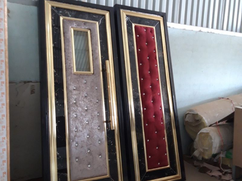  Cửa cách âm cho phòng karaoke