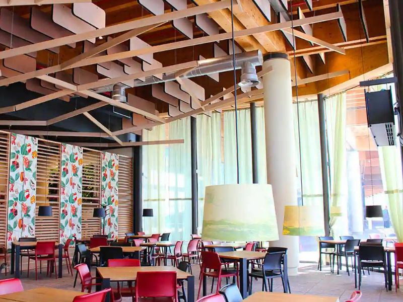  Thi công cách âm quán nhậu đảm bảo tiến độ