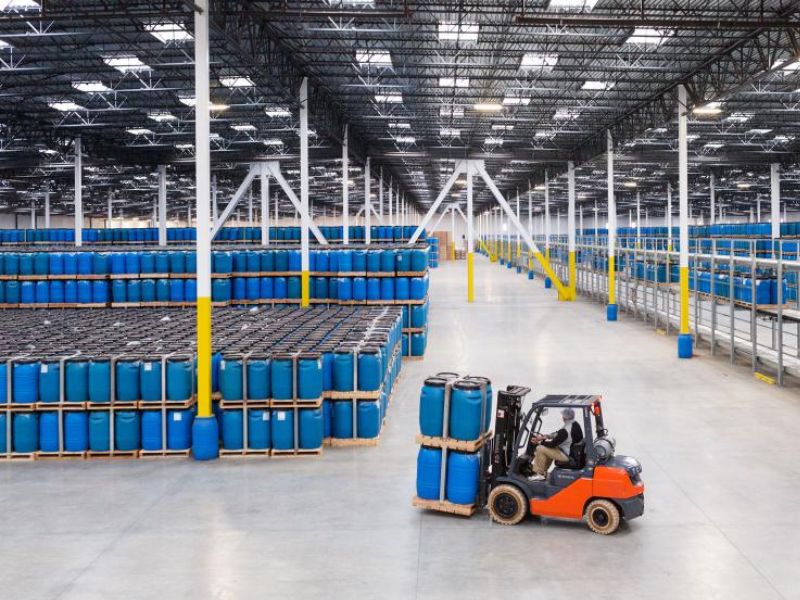  Thi công panel nhà kho tiết kiệm điện và phù hợp với nền móng yếu, nhẹ tải