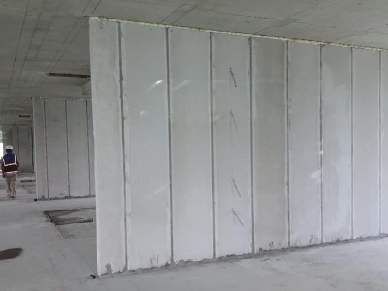  Tấm EPS phù hợp cho nhà xưởng, nhà tạm, vách phòng làm việc