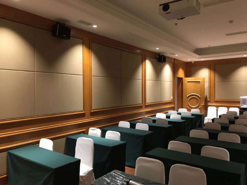  Sử dụng tấm tiêu âm chất lượng khi thi công cách âm