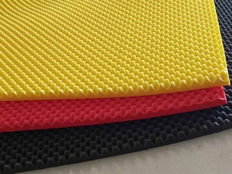  Xốp XPS, EPS và mút trứng đều là vật liệu cách âm giá rẻ, phù hợp phòng nhỏ tại Đà Lạt