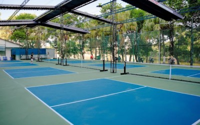 Thi công modular tiles sân pickleball có bền không? 