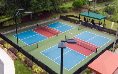 Thiết kế, thi công xây dựng sân pickleball gần hồ bơi chất lượng